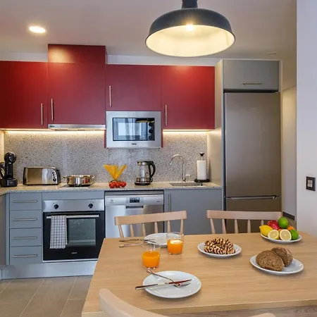 Tgna Reial 1 Apartamento Tarragona