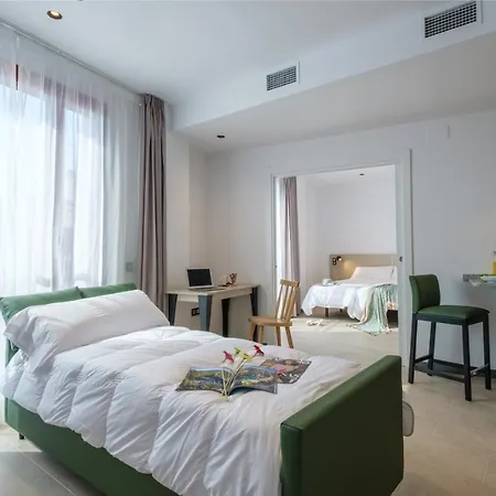 Apartamento Tgna Reial 1 *