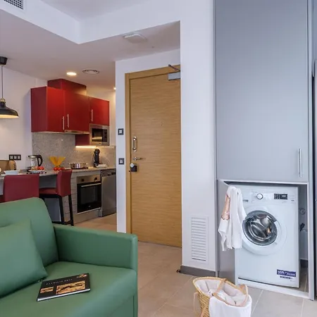 Tgna Reial 1 Apartamento
