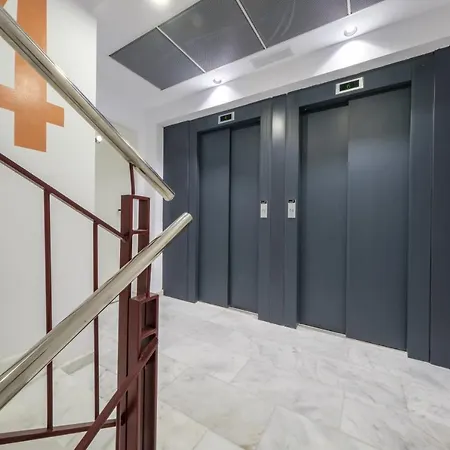 Tgna Reial 1 Apartamento *