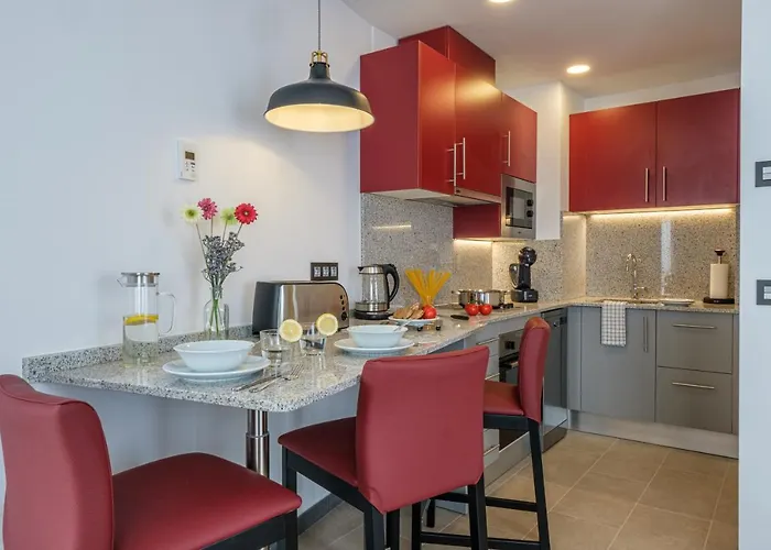 Tgna Reial 1 Apartamento